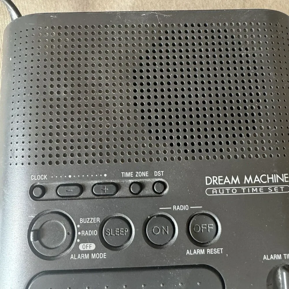 Alarm Clock Radio Sony Dream Machine CF-C218 AM FM Snooze Date Tested Working